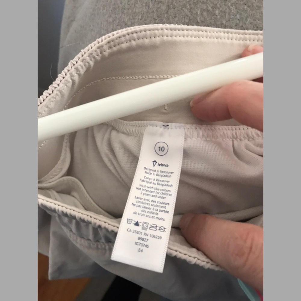 Ivivva Shorts - Picture 5 of 5